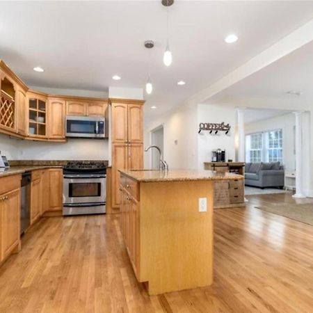 Black Rock Home - 4 Bed - Jacuzzi Bath - Beach Bridgeport Exterior foto