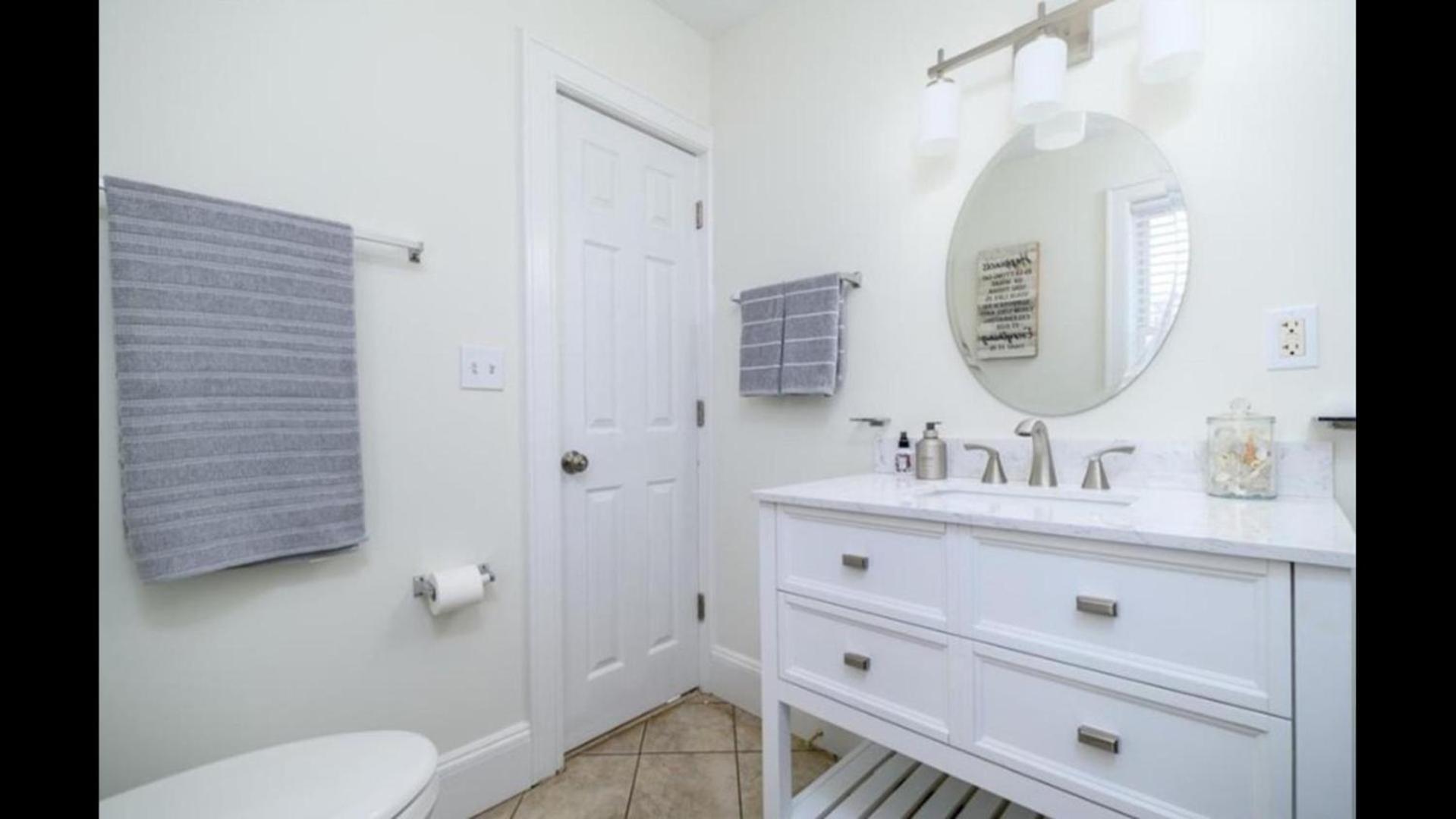 Black Rock Home - 4 Bed - Jacuzzi Bath - Beach Bridgeport Exterior foto